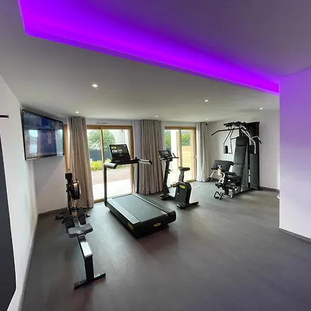 Novaya * Ajaccio (Corsica)